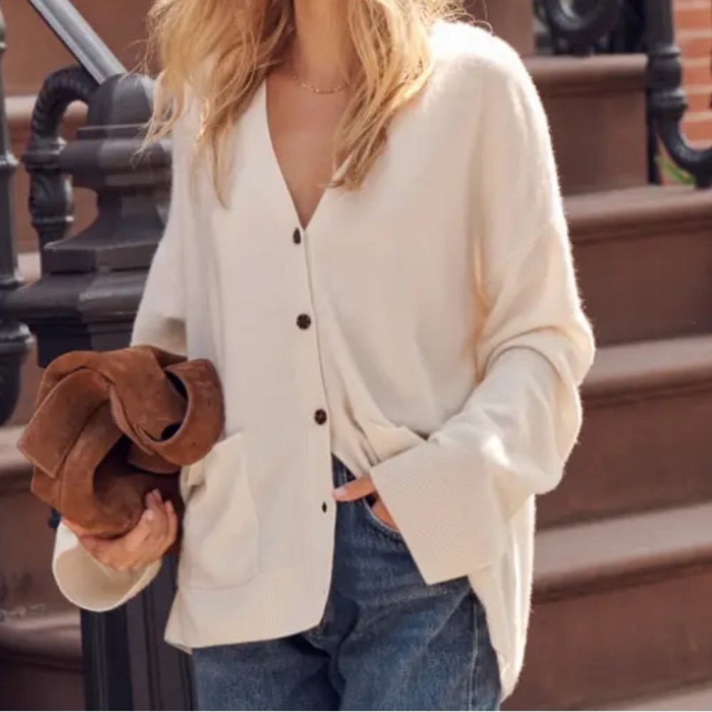 Naadam cashmere boxy cardigan NEW